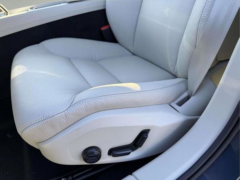 New 2026 Volvo V60 B5 Cross Country Plus w/ Protection Package Premier image 16