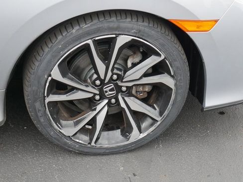 Used 2018 Honda Civic Si image 11