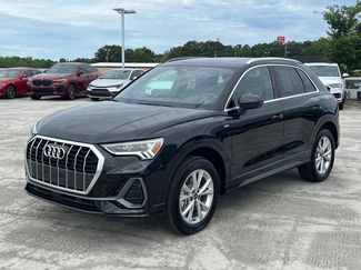 Certified 2024 Audi Q3 2.0T Premium Plus w/ Premium Plus Package image 1