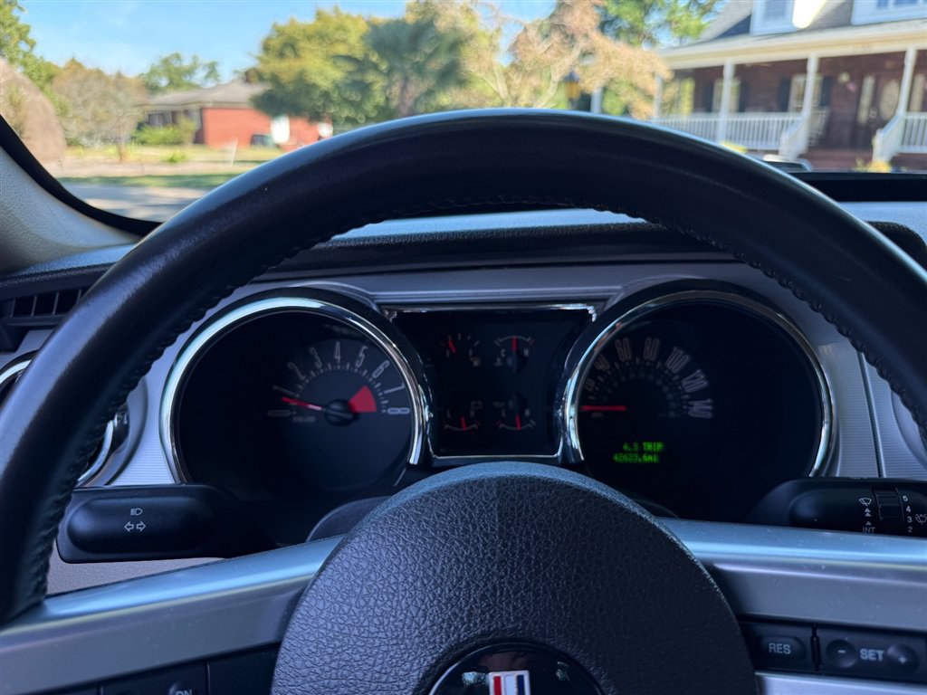 Used 2007 Ford Mustang GT RWD image 41