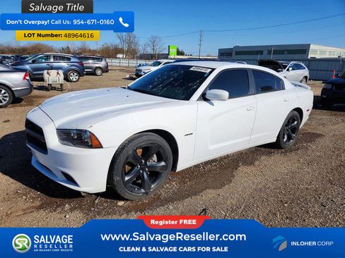 Used 2014 Dodge Charger R/T w/ Blacktop Package RWD image 1