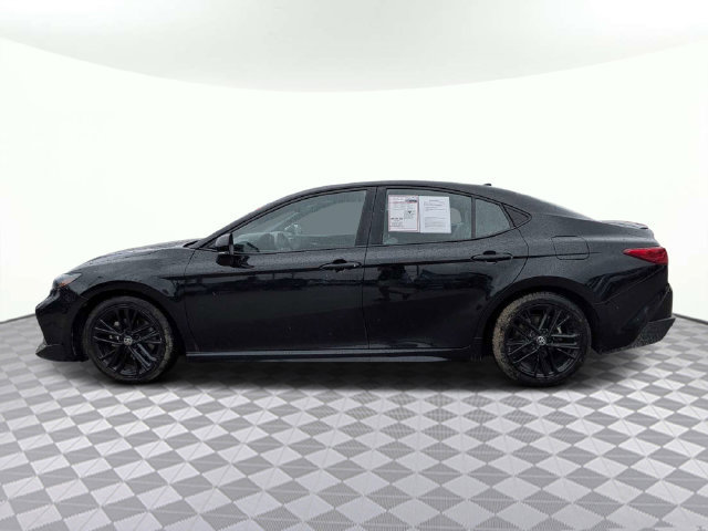Used 2025 Toyota Camry SE FWD image 7