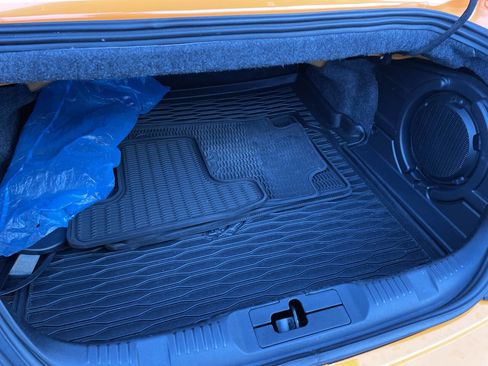 Used 2018 Ford Mustang GT Premium w/ Equipment Group 401A image 9