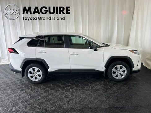 Used 2024 Toyota RAV4 LE AWD/4WD image 2