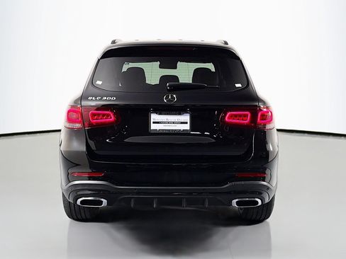 Used 2022 Mercedes-Benz GLC 300 image 4