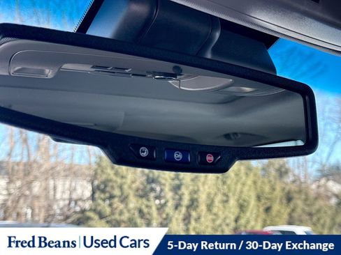 Used 2015 GMC Yukon XL SLT w/ Open Road Package image 42