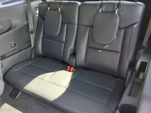 New 2026 Ford Explorer ST-Line w/ ST-Line Street Pack image 45