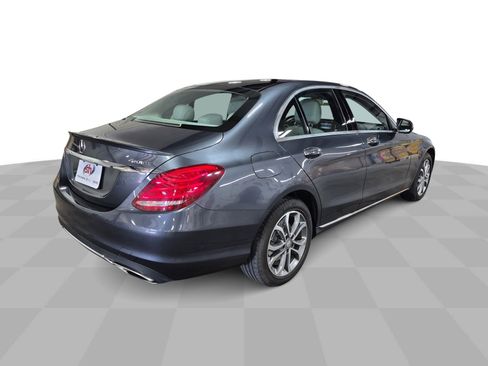 Used 2016 Mercedes-Benz C 300 4MATIC Sedan image 9