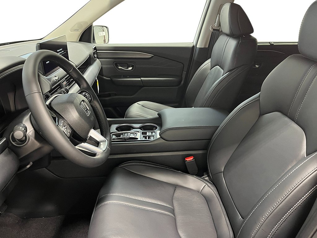 New 2026 Honda Pilot Touring image 16
