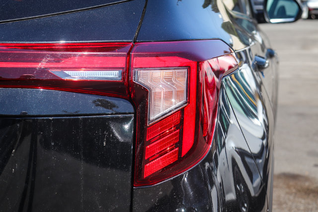 Certified 2025 Kia Seltos EX FWD image 9