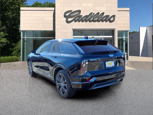 New 2026 Cadillac Optiq Sport 2 image 3