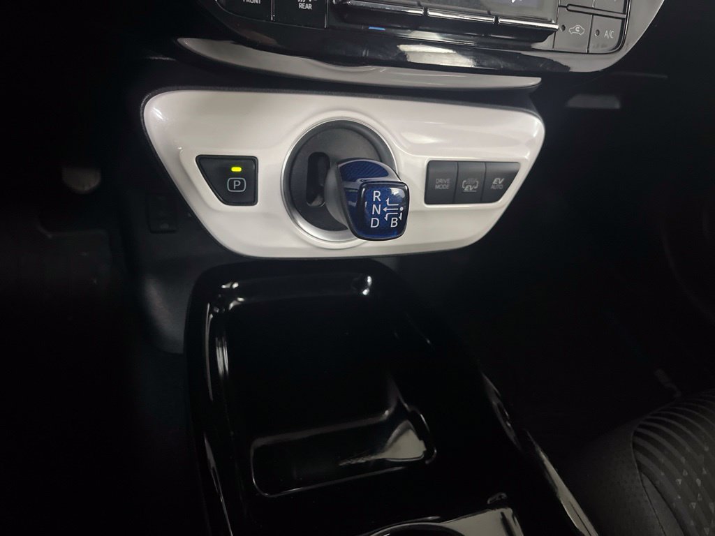 Used 2019 Toyota Prius Prime Plus FWD image 70