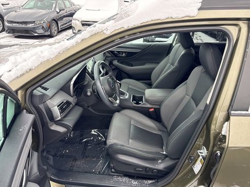 Certified 2023 Subaru Outback Onyx Edition image 9