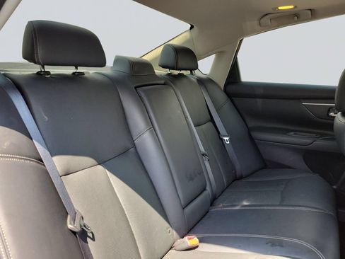 Used 2016 Nissan Altima 2.5 SL w/ 2.5 Technology w/LED Package FWD image 34