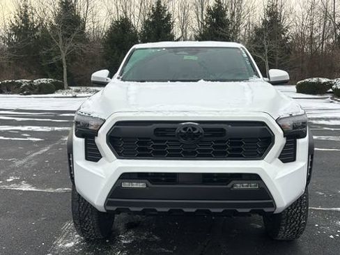New 2026 Toyota Tacoma TRD Off-Road image 6