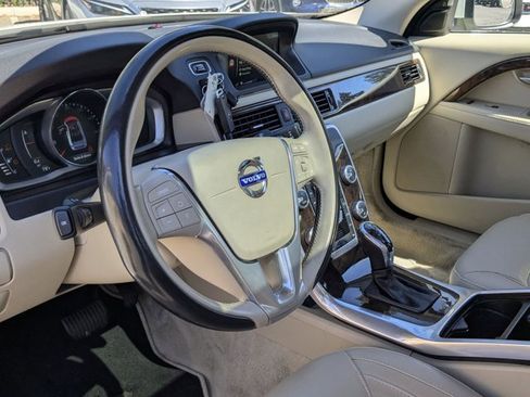 Used 2015 Volvo S80 T5 image 9