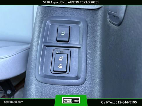 Used 2011 Toyota Sequoia Platinum image 36