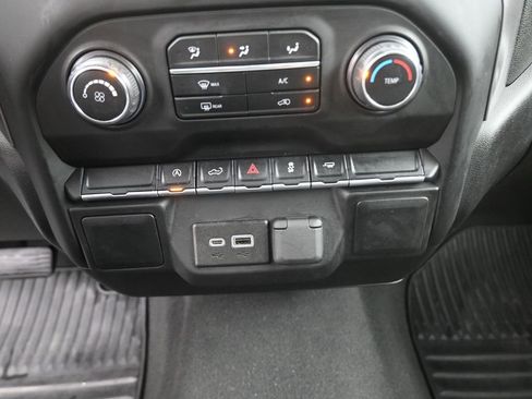 Used 2022 Chevrolet Silverado 1500 Custom w/ LPO, Dark Essentials Package image 9