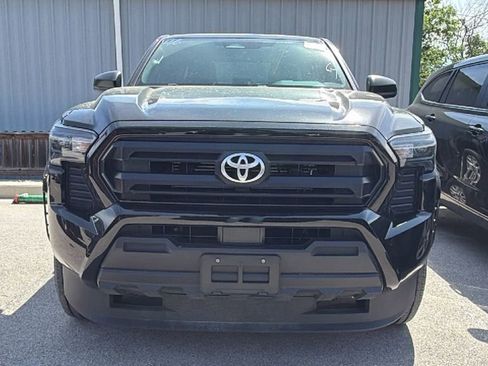 Certified 2025 Toyota Tacoma SR image 2