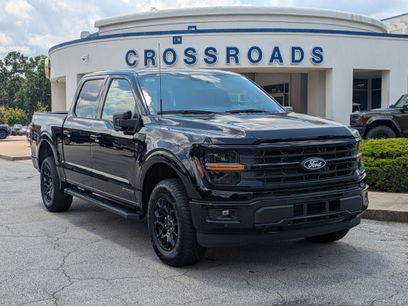 New 2025 Ford F150 XLT w/ Equipment Group 302A MID