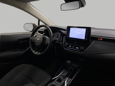 Used 2022 Toyota Corolla LE FWD image 18