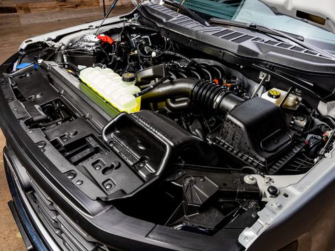 Used 2025 Ford F150 XL w/ Equipment Group 103A High image 29