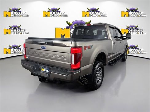 Used 2022 Ford F350 Lariat image 5