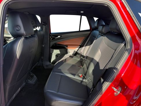 Certified 2022 Volkswagen ID.4 Pro S image 16