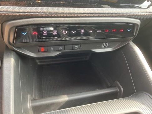 New 2026 Jeep Cherokee Limited AWD/4WD image 18