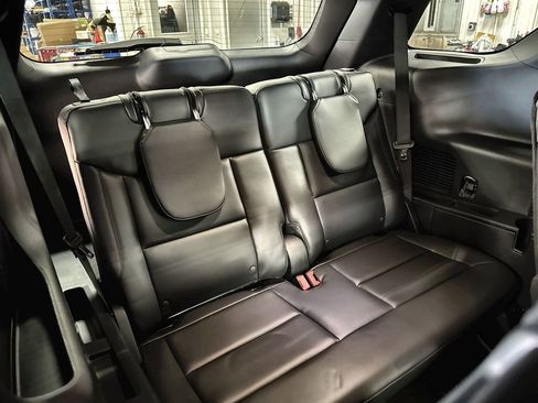 New 2026 Ford Explorer ST-Line w/ ST-Line Street Pack AWD/4WD image 31