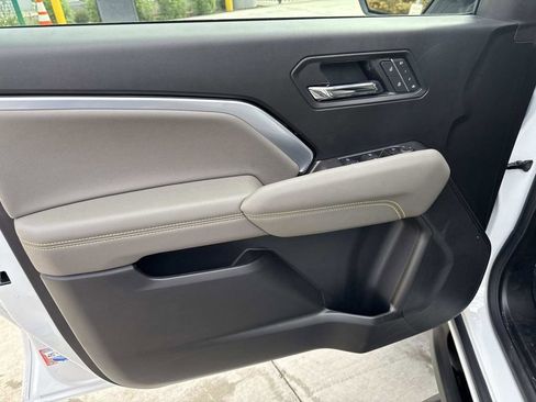 New 2025 Chevrolet Colorado ZR2 w/ Off-Road Front Bumper Package image 19