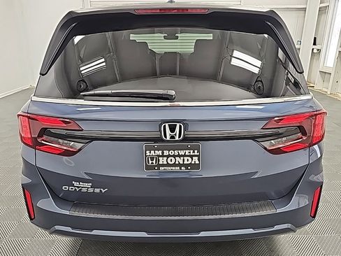 New 2026 Honda Odyssey EX-L image 7