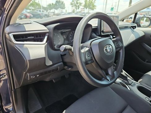 Used 2024 Toyota Corolla LE FWD image 10