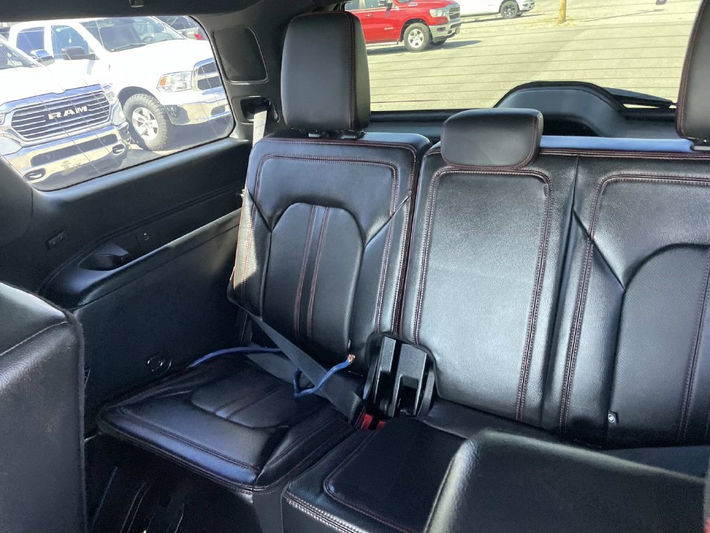 Used 2020 Ford Expedition Limited w/ Equipment Group 303A AWD/4WD image 11
