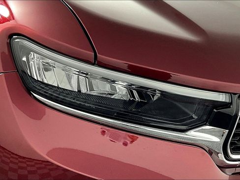 Used 2025 Jeep Grand Cherokee L Limited w/ Trailer Tow Package AWD/4WD image 29