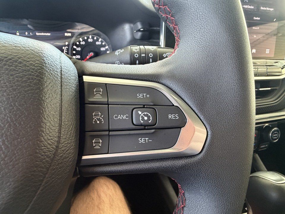 Used 2024 Jeep Compass Trailhawk AWD/4WD image 19