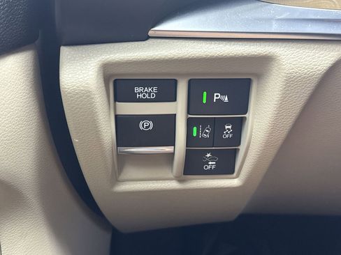 Used 2019 Acura MDX SH-AWD w/ Technology Package image 27