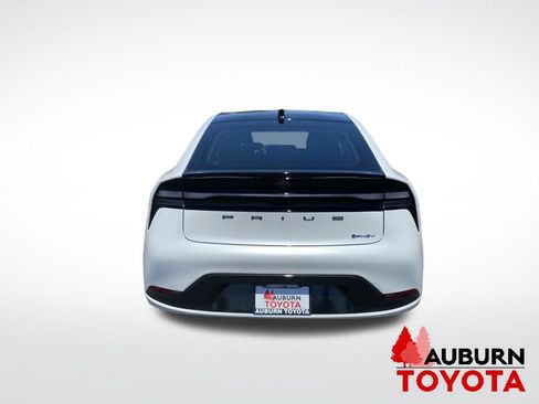 New 2026 Toyota Prius Plug-In Hybrid FWD image 6