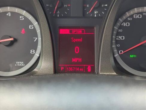 Used 2017 GMC Terrain SLE w/ Chrome Edition FWD image 8