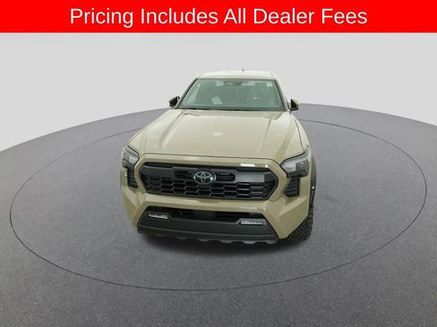 New 2026 Toyota Tacoma TRD Off-Road AWD/4WD image 15
