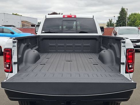 New 2026 RAM 3500 Tradesman AWD/4WD image 10