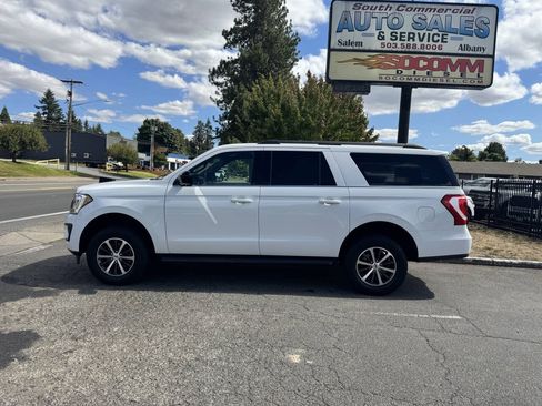 Used 2018 Ford Expedition Max XL AWD/4WD image 4