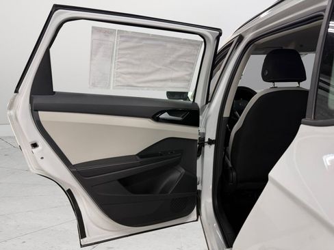 New 2026 Volkswagen Taos S image 20