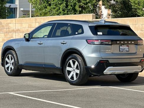Used 2024 Honda Prologue Touring image 6