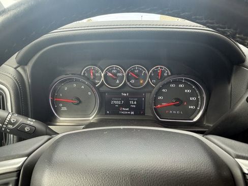 Used 2020 Chevrolet Silverado 2500 LTZ w/ LTZ Plus Package image 27