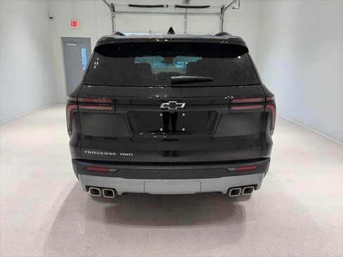 New 2027 Chevrolet Traverse LT w/ LPO, Floor Liner Package AWD/4WD image 5