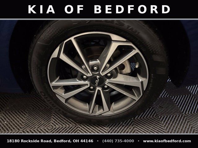 Certified 2023 Kia Forte LXS FWD image 27