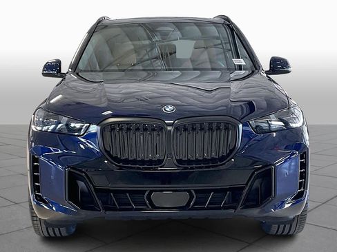 New 2026 BMW X5 xDrive50e image 3