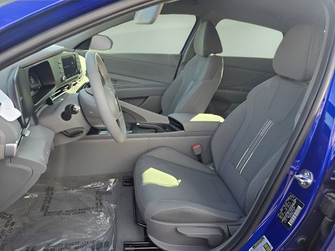 New 2025 Hyundai Elantra Sport image 27
