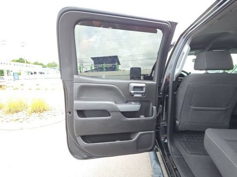Used 2019 Chevrolet Silverado 2500 LT w/ Midnight Edition AWD/4WD image 20